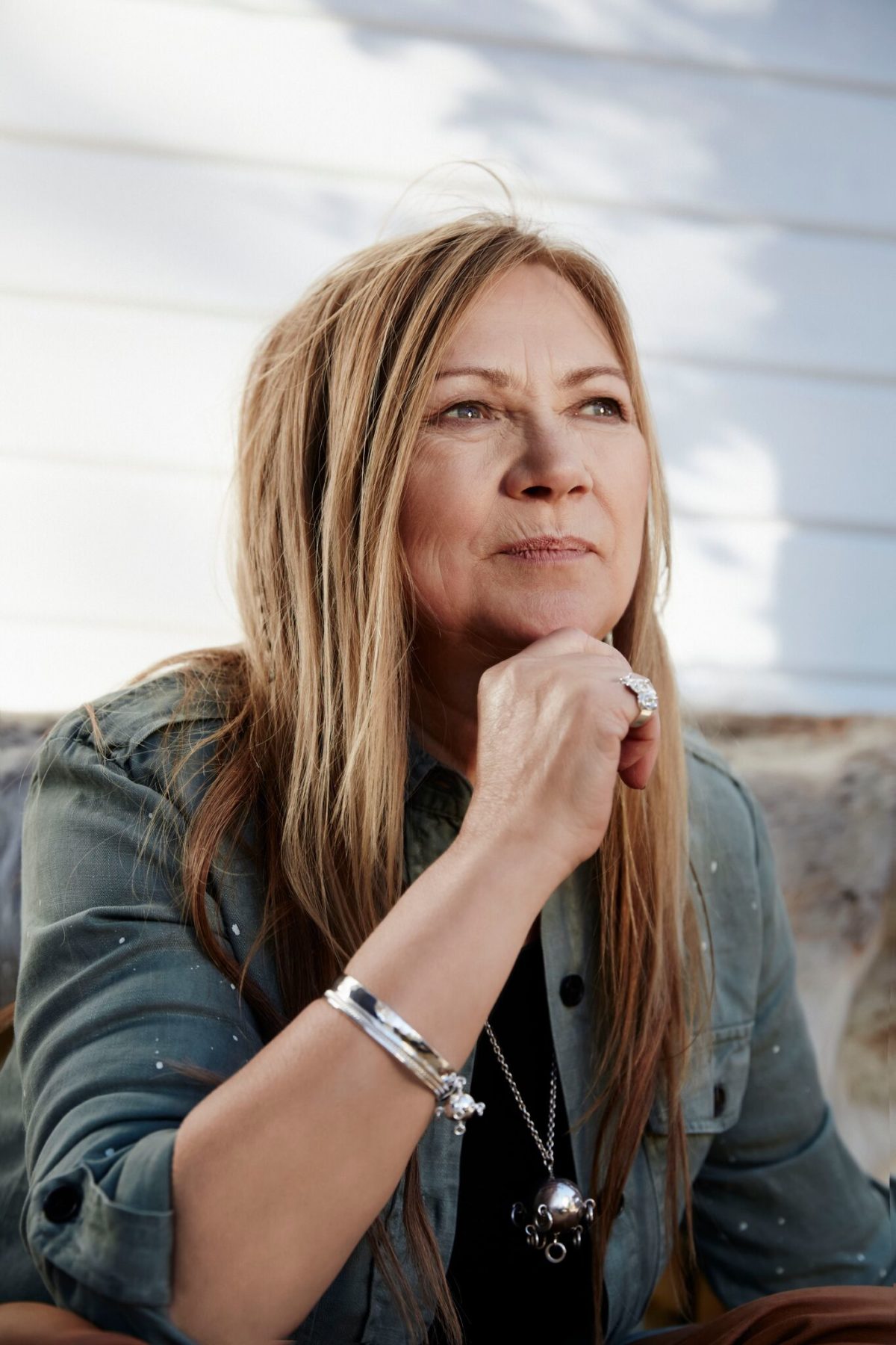Mari Boine. Foto: Gregor Hohenberg